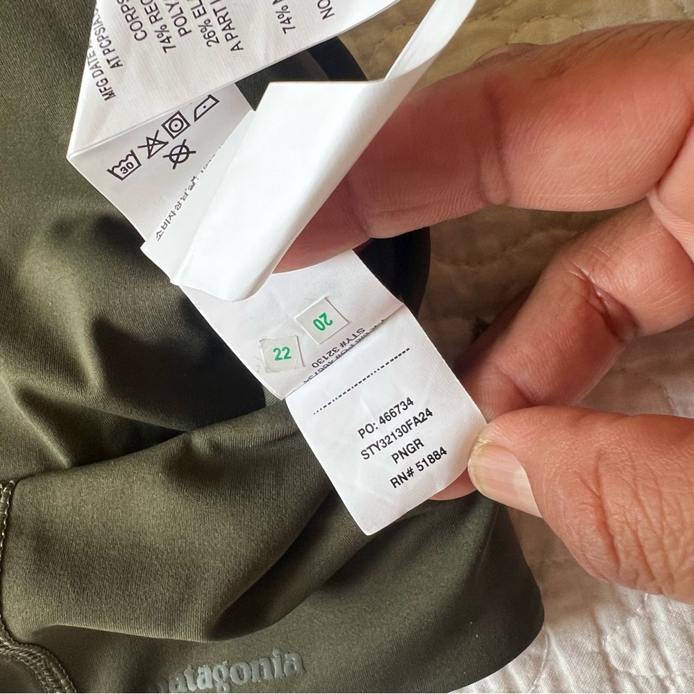 Patagonia Women's Shadowlite Mid-Impact Adjustable Bra Pine Needle Green XXL NEW - Picture 9 of 10